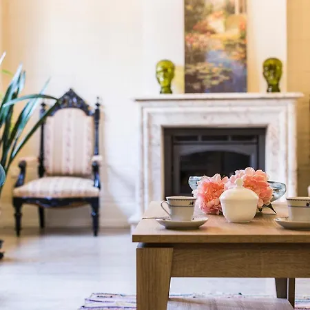 Muralla 3 Luminoso Parking Апартаменты *