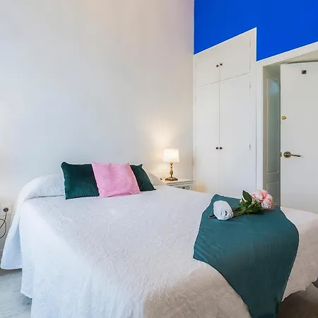 Muralla 3 Luminoso Parking *