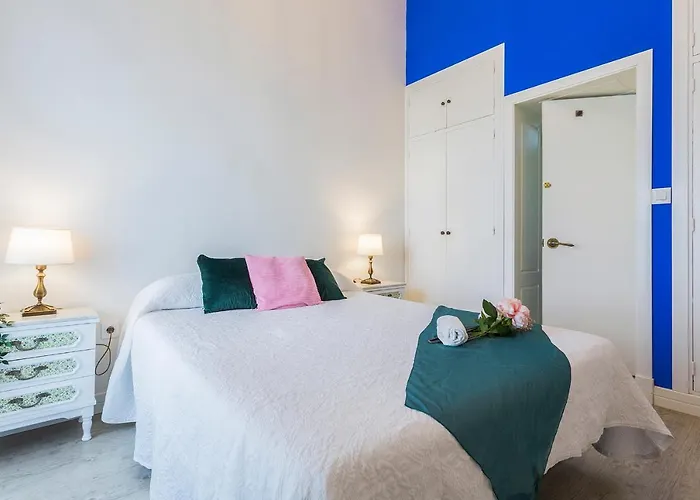 Muralla 3 Luminoso Parking *